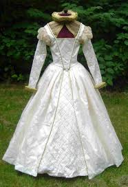 An Elizabethan Wedding Gown