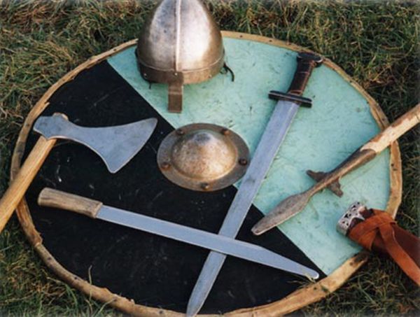 anglo saxon weapons
